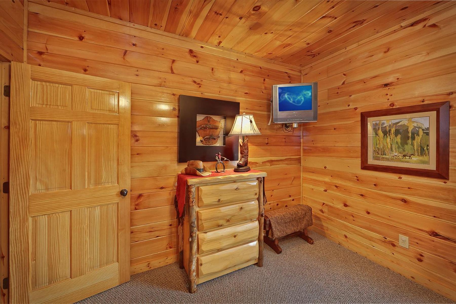Knotty & Nice Holiday Home Gatlinburg Bagian luar foto